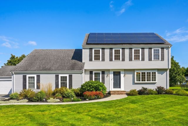6 Turner Dr, North Reading, MA 01864
