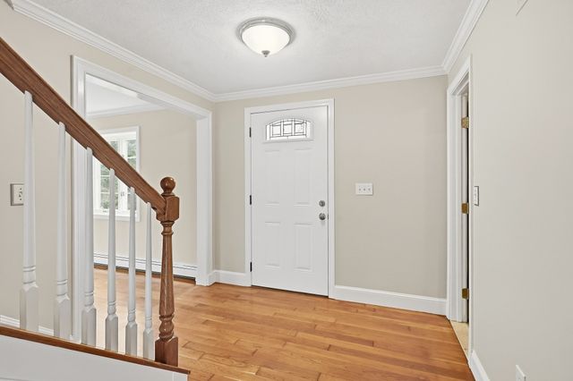 6 Turner Dr, North Reading, MA 01864