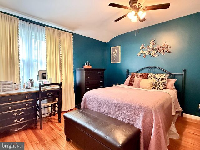 618 7TH AVE, Lindenwold, NJ 08021