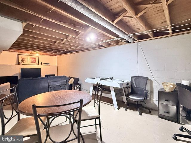 618 7TH AVE, Lindenwold, NJ 08021
