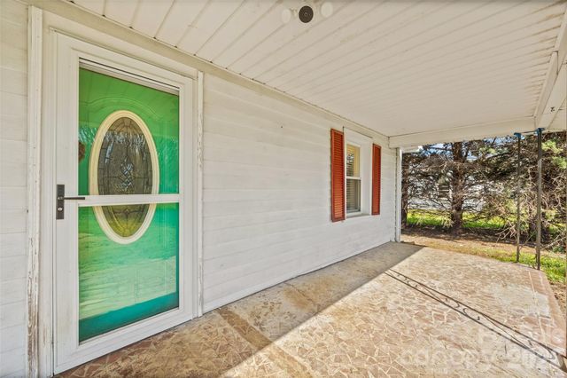 1315 Lithia Springs Road, Shelby, NC 28150