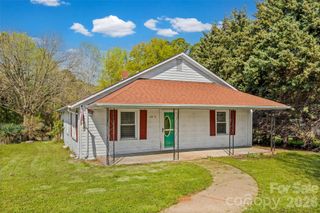 1315 Lithia Springs Road, Shelby, NC 28150