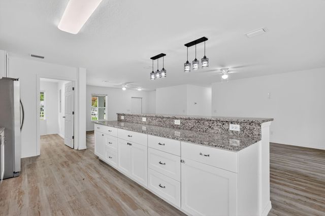 2206 S 34th Street, Fort Pierce, FL 34947