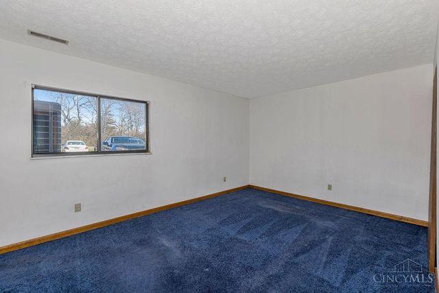 9578 Woodland Hills Drive, West Chester, OH 45011