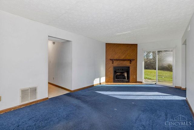 9578 Woodland Hills Drive, West Chester, OH 45011