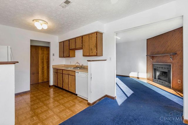 9578 Woodland Hills Drive, West Chester, OH 45011