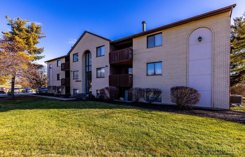 9578 Woodland Hills Drive, West Chester, OH 45011