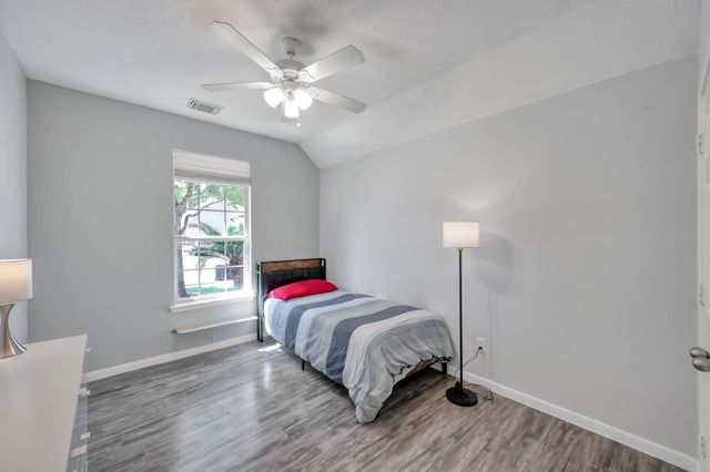 2885 Woodland Glen Lane, Conroe, TX 77385