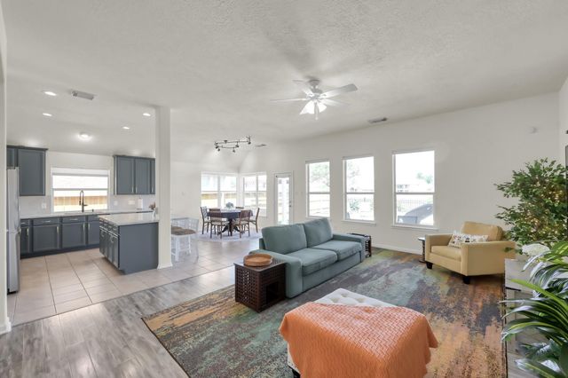 2885 Woodland Glen Lane, Conroe, TX 77385