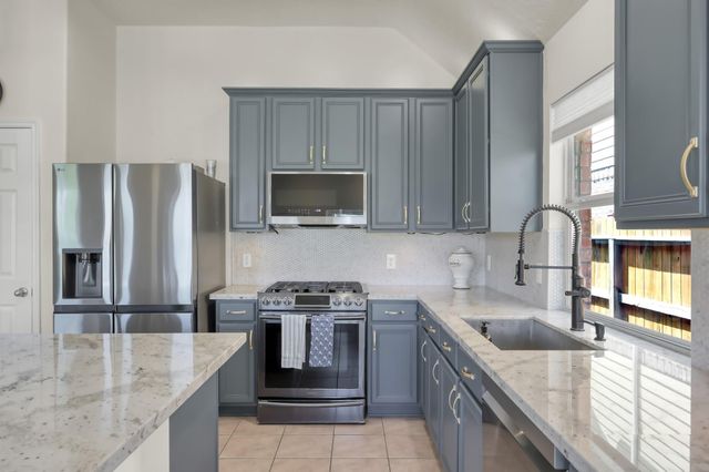 2885 Woodland Glen Lane, Conroe, TX 77385