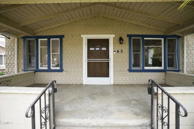 45 N Meridith Avenue, Pasadena, CA 91106