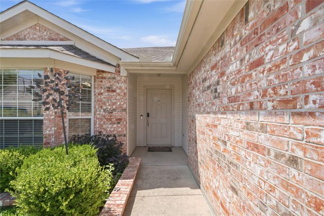 8404 Bowspirit Lane, Fort Worth, TX 76053