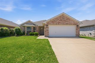 8404 Bowspirit Lane, Fort Worth, TX 76053