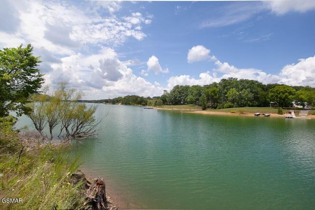 1150 Sanctuary Shores Way, Sevierville, TN 37876