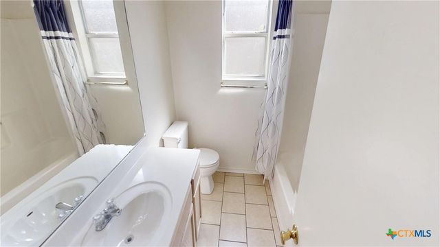 1815 Liberty Hill Drive, Belton, TX 76513