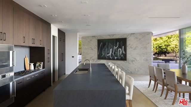 1895 Rising Glen Road, West Hollywood, CA 90069