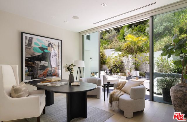1895 Rising Glen Road, West Hollywood, CA 90069