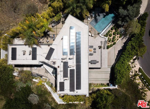 1895 Rising Glen Road, West Hollywood, CA 90069