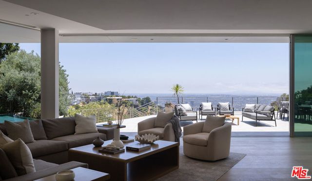 1895 Rising Glen Road, West Hollywood, CA 90069
