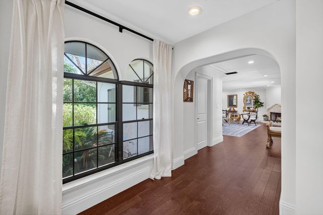2616 ACACIA Court, Fort Lauderdale, FL 33301