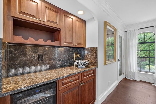 2616 ACACIA Court, Fort Lauderdale, FL 33301