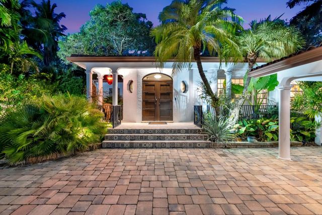 2616 ACACIA Court, Fort Lauderdale, FL 33301