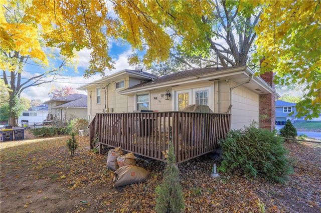 11715 Fuller Avenue, Kansas City, MO 64134