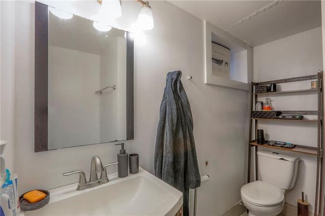 11715 Fuller Avenue, Kansas City, MO 64134