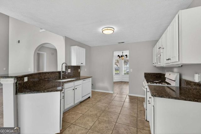 45 Polo Fields NE, Cartersville, GA 30121