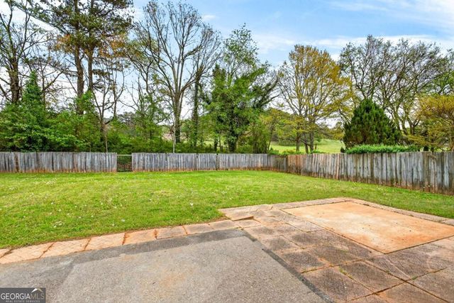 45 Polo Fields NE, Cartersville, GA 30121