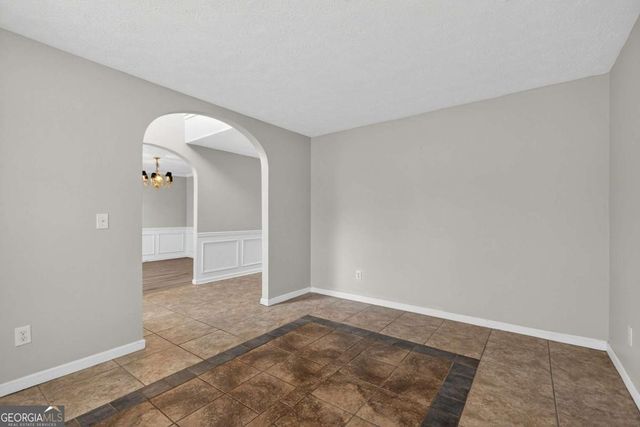 45 Polo Fields NE, Cartersville, GA 30121