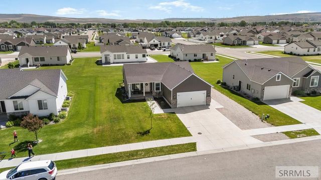 3716 N Ventura Avenue, Idaho Falls, ID 83401