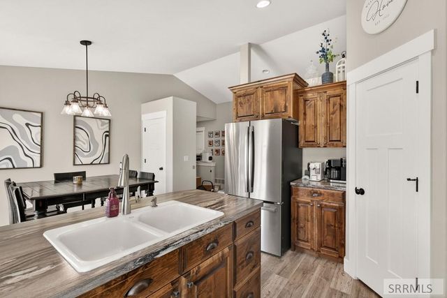 3716 N Ventura Avenue, Idaho Falls, ID 83401