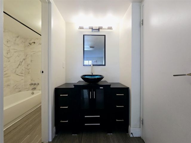 4334 NW 9th Avenue 7-1C, Deerfield Beach, FL 33064