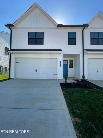 8835 Chapman Trace Way, Knoxville, TN 37920
