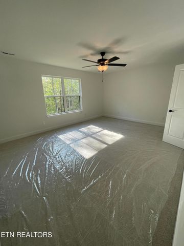 8835 Chapman Trace Way, Knoxville, TN 37920