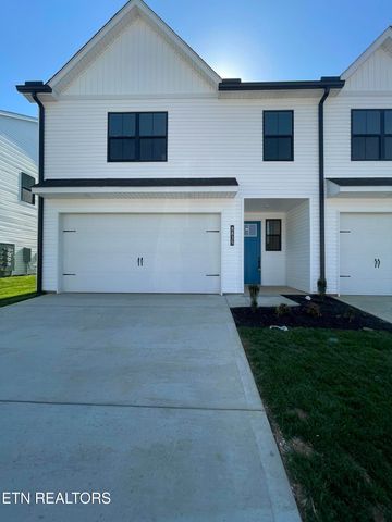 8835 Chapman Trace Way, Knoxville, TN 37920