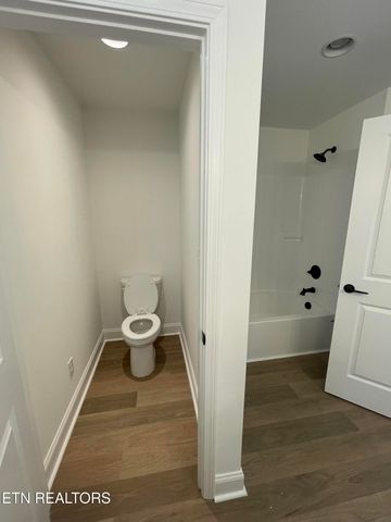 8835 Chapman Trace Way, Knoxville, TN 37920
