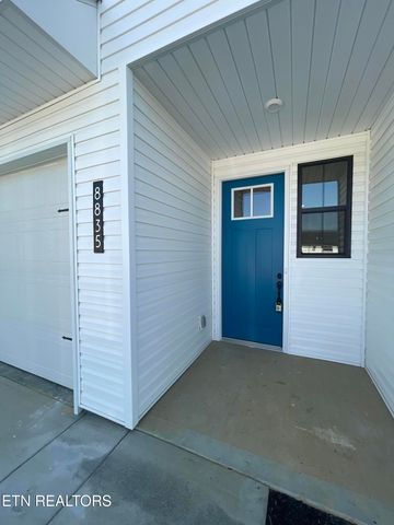 8835 Chapman Trace Way, Knoxville, TN 37920