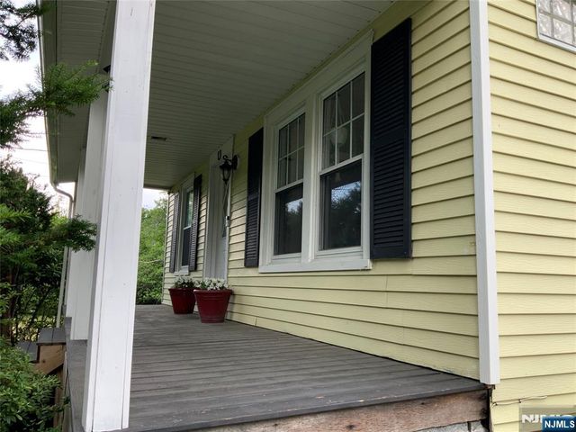 210 Franklin Avenue, Wyckoff, NJ 07481