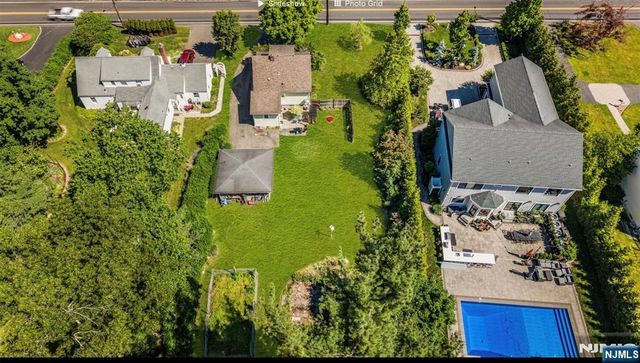 210 Franklin Avenue, Wyckoff, NJ 07481
