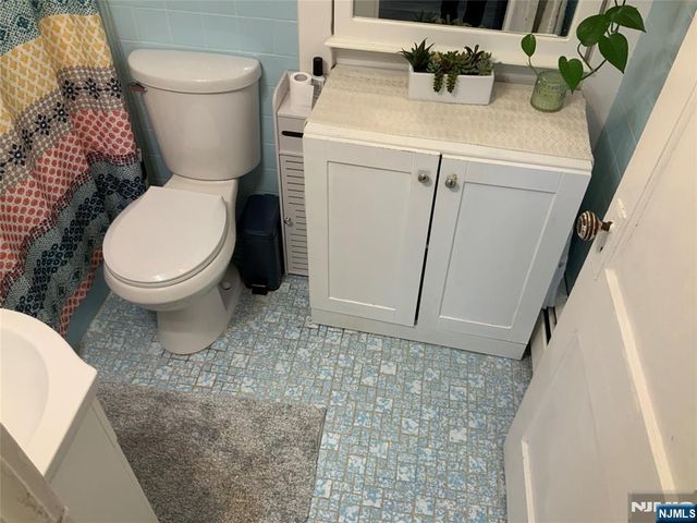 210 Franklin Avenue, Wyckoff, NJ 07481