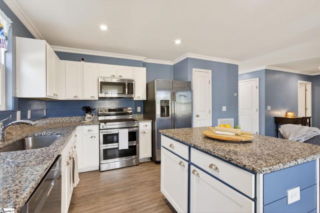 802 Purcell Drive, Woodruff, SC 29388