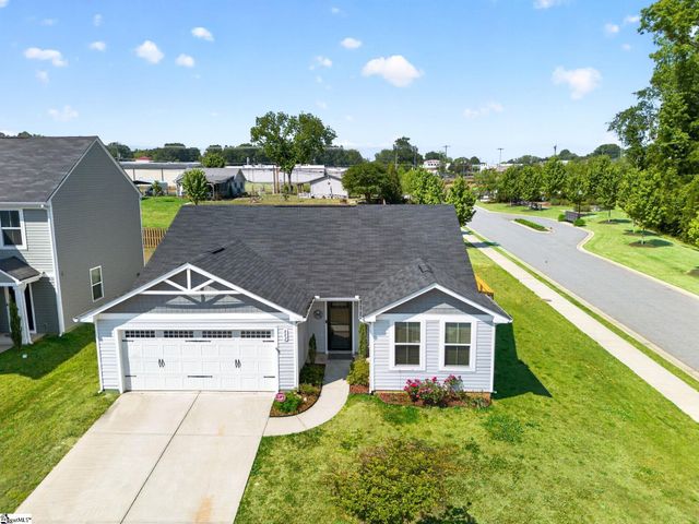 802 Purcell Drive, Woodruff, SC 29388