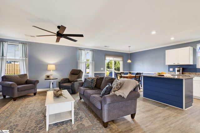 802 Purcell Drive, Woodruff, SC 29388