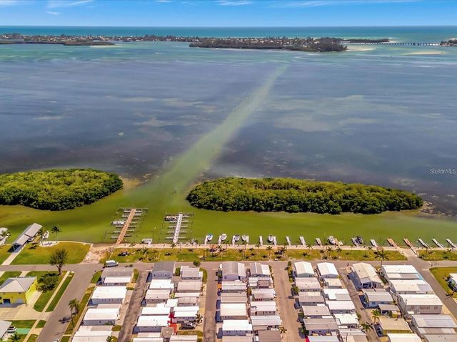 4511 106TH STREET W, Bradenton, FL 34210