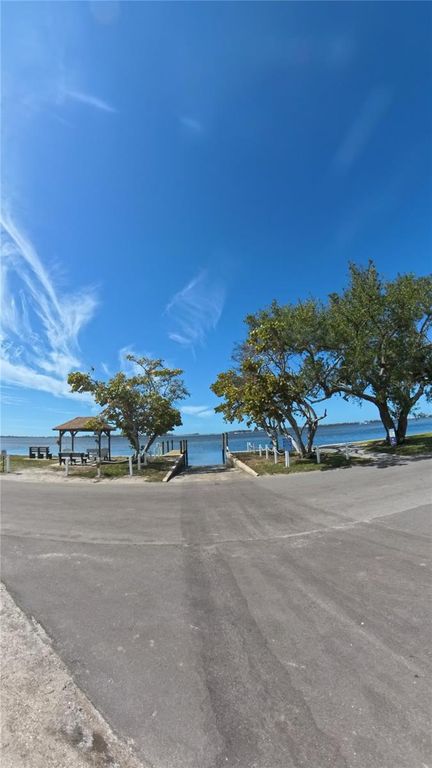 Image 14 of property listing at 4511 106TH STREET W, Bradenton, FL 34210