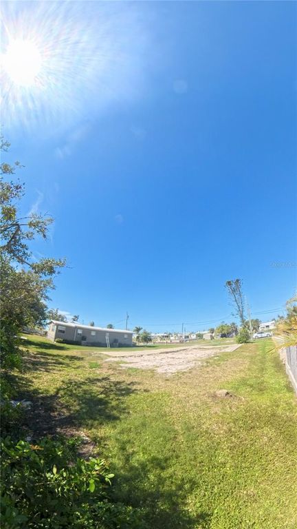 Image 20 of property listing at 4511 106TH STREET W, Bradenton, FL 34210