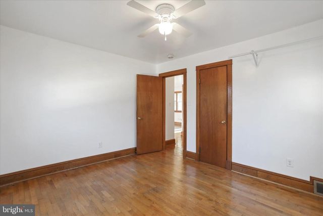 1064 STRASBURG RD, Front Royal, VA 22630