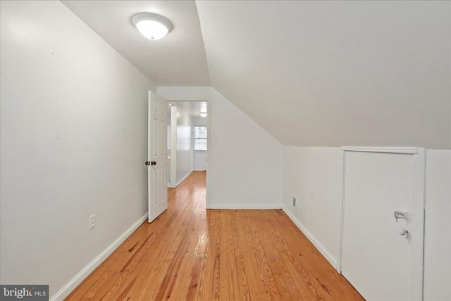 1064 STRASBURG RD, Front Royal, VA 22630